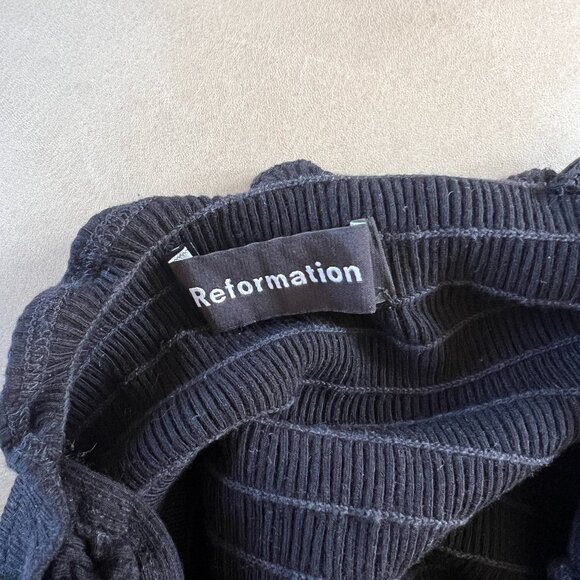 Reformation | Crop Tank Ruffle Top in Black - Picture 2 of 2
